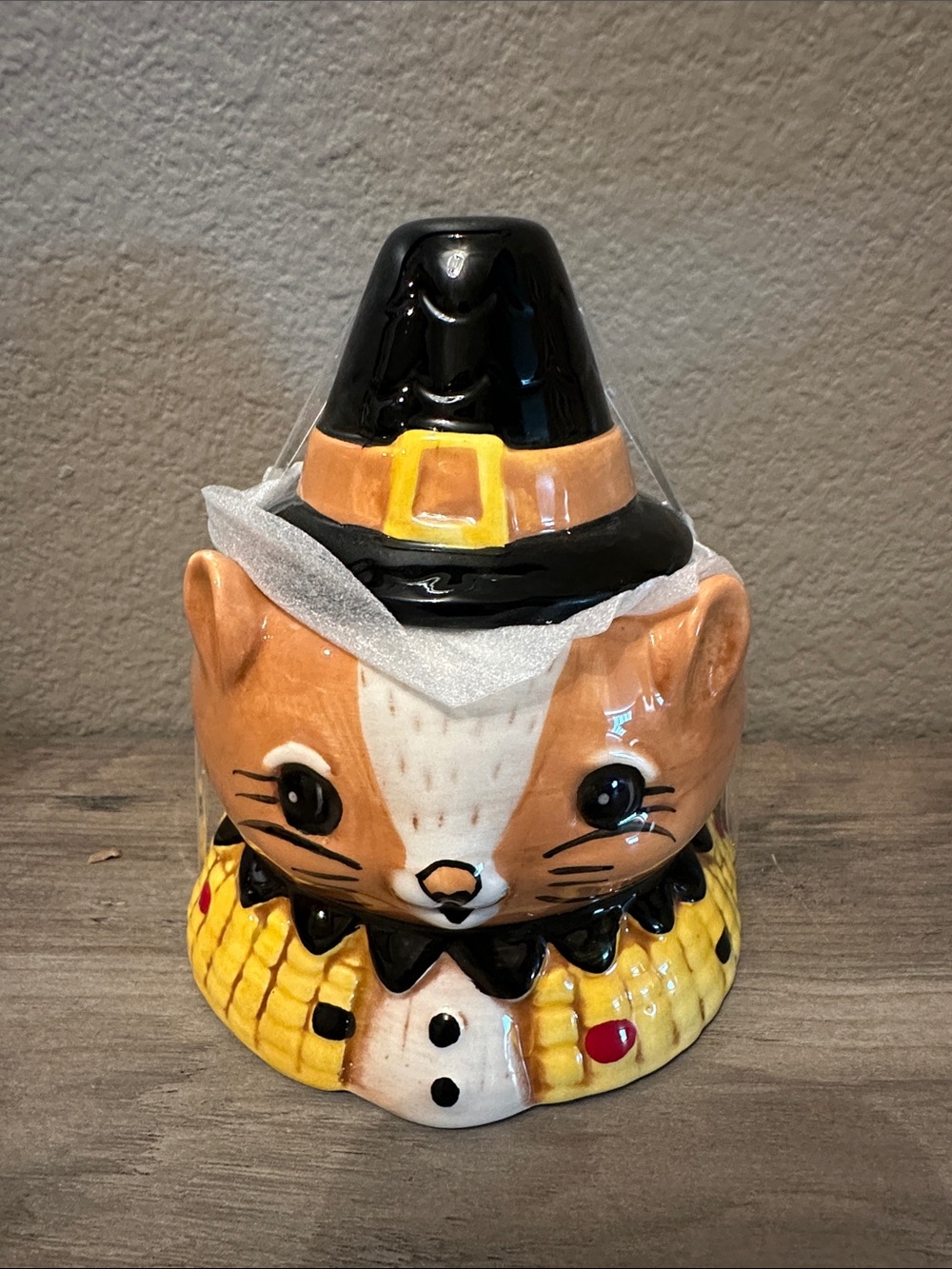 Johanna Parker/Transpac Fox With Pilgrim Hat Canister